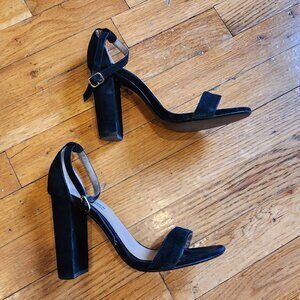 Steve Madden Carrson Heel Black Suede Leather -- Size 7